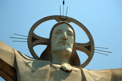 Tượng Chúa Jesus khổng lồ nhất châu Á của Việt Nam